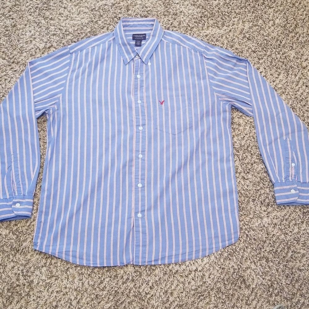 🔥 American Eagle (Large) Button Down